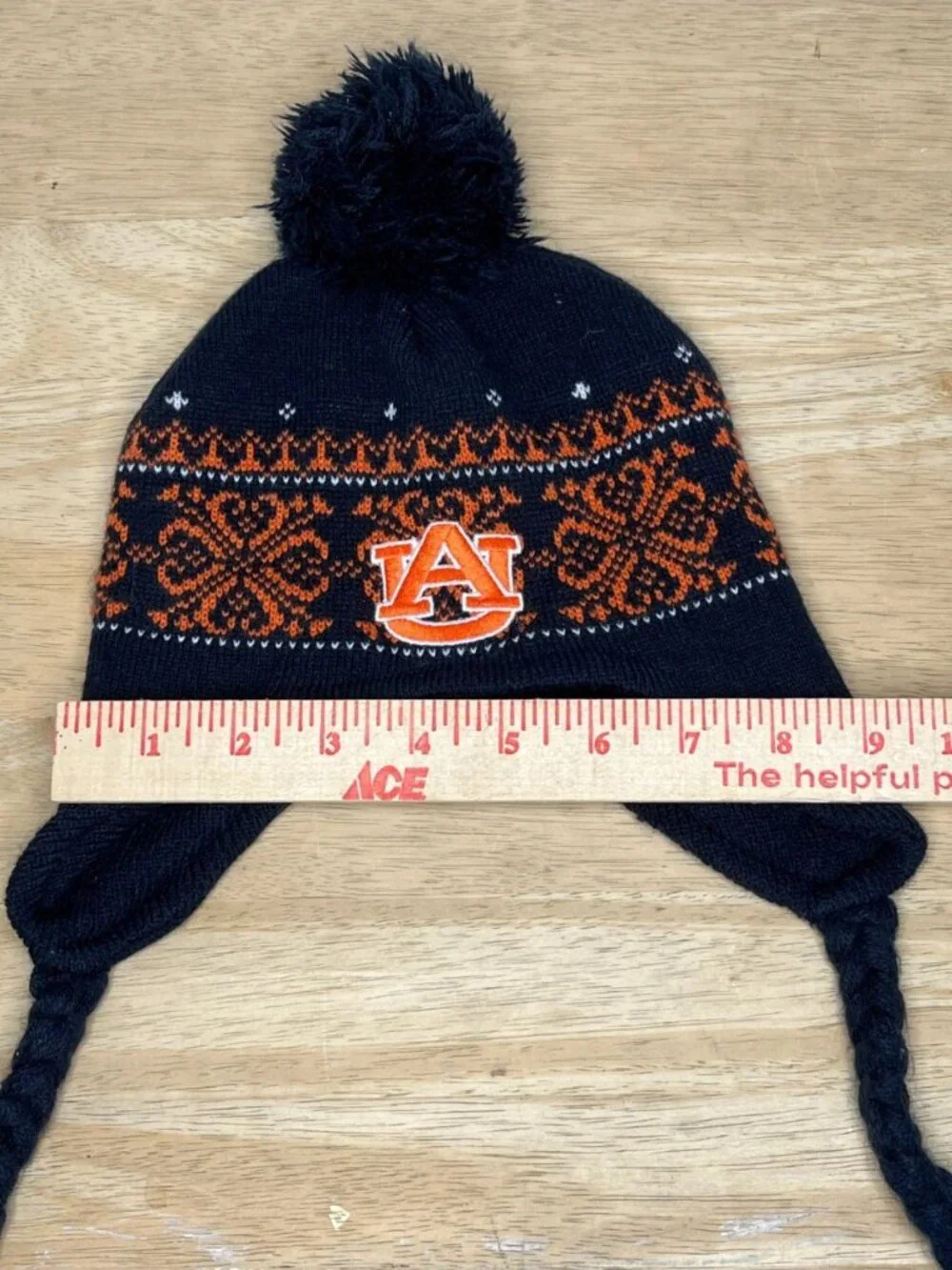 Auburn Tigers Childs Tied Toboggan w Earflaps and Pom Poms